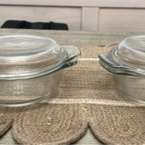 Round Glass Food Storage Containers with Lids (set of 2)